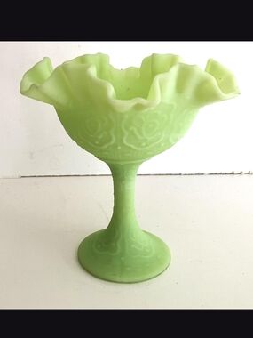 Vintage Fenton Ruffled Glass Compote - Custard Glass Lime Green-Glows
